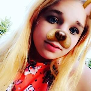 Meet your Posher, Katelyn